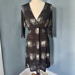 NWT-Leota Black and White Long Sleeve Dress, size 12